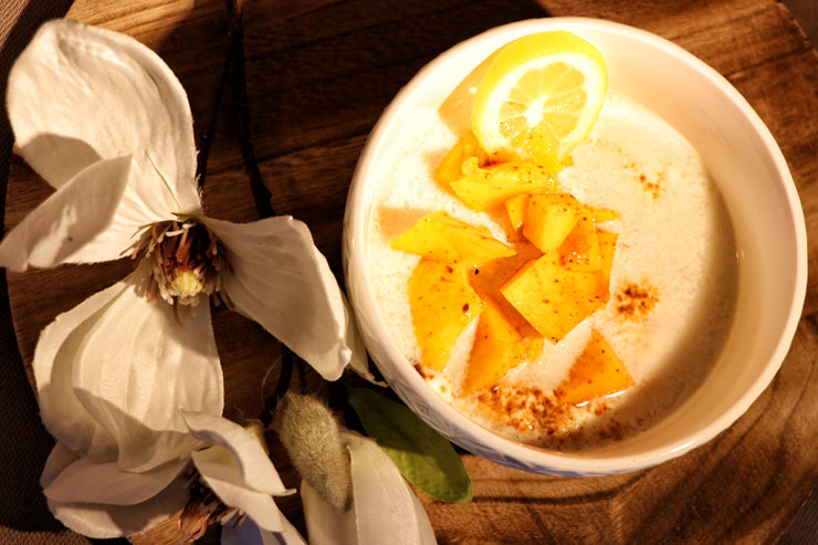 Mango Kefir Lassi Smoothie – a tasty summerdrink with mango and milk ...