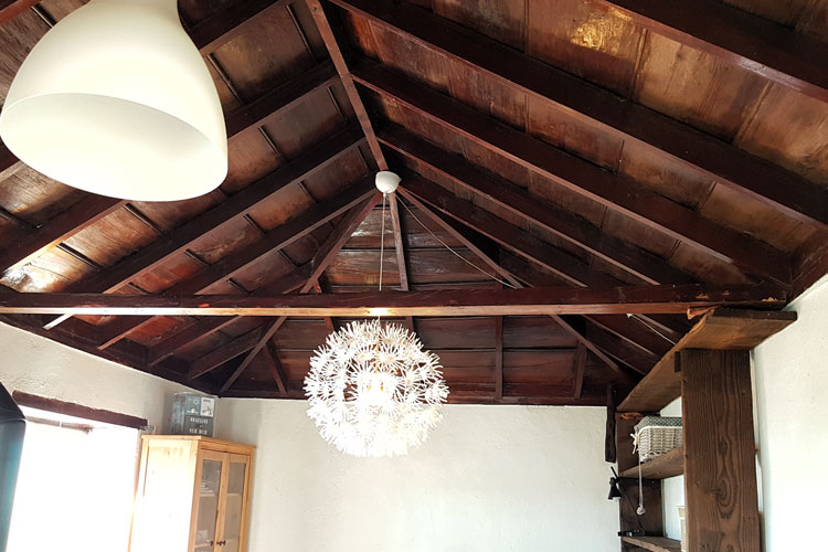 Permakultur Selbstversorger Finca La Palma Teaholzdach
