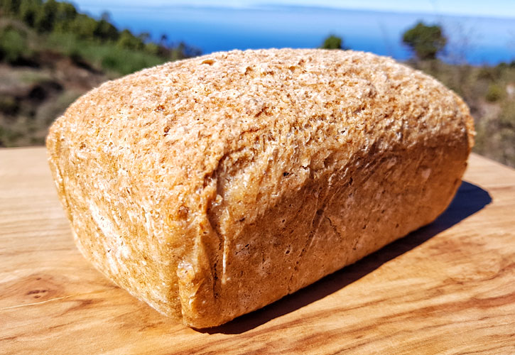 Glutenfreies Buchweizen Vollkornreis Sauerteigbrot