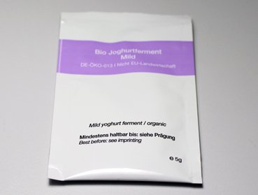 Make your own delicious organic mild yoghurt with the help of our yoghurt ferments / cultures and benefit from the positive effect.