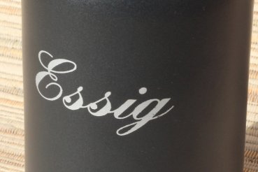 Would you like to take organic apple cider vinegar for salads, dressings and much more? From regional cultivation from a small factory. Or would you like to make apple cider vinegar yourself? Here you can order organic apple cider vinegar, unfiltered, nat