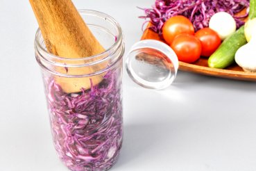 Wollen Sie zu Hause selber Kefir, Kimchi, Sauerkraut machen oder Säfte und Gemüse fermentieren? Hier online 3 Original Mason Ball Jar Gläser - 700ml - bestellen kaufen