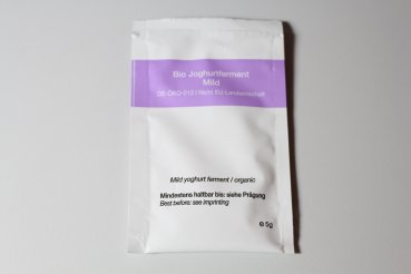 Make your own delicious organic mild yoghurt with the help of our yoghurt ferments / cultures and benefit from the positive effect.