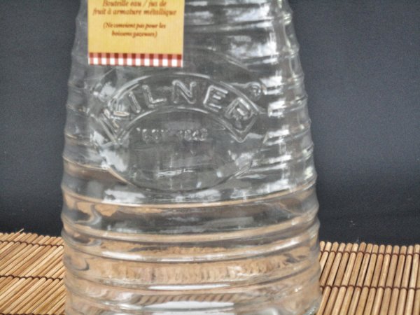 Wollen Sie Kombucha, Milchkefir (Kefirknollen), Wasserkefir (Japankristalle) und Ginger Root Beer  herstellen und in Glasflaschen abfüllen? Hier Bügelflaschen online kaufen